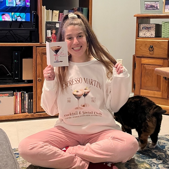 Meet your Posher, Kelly May๐ - Picture 9 of 16